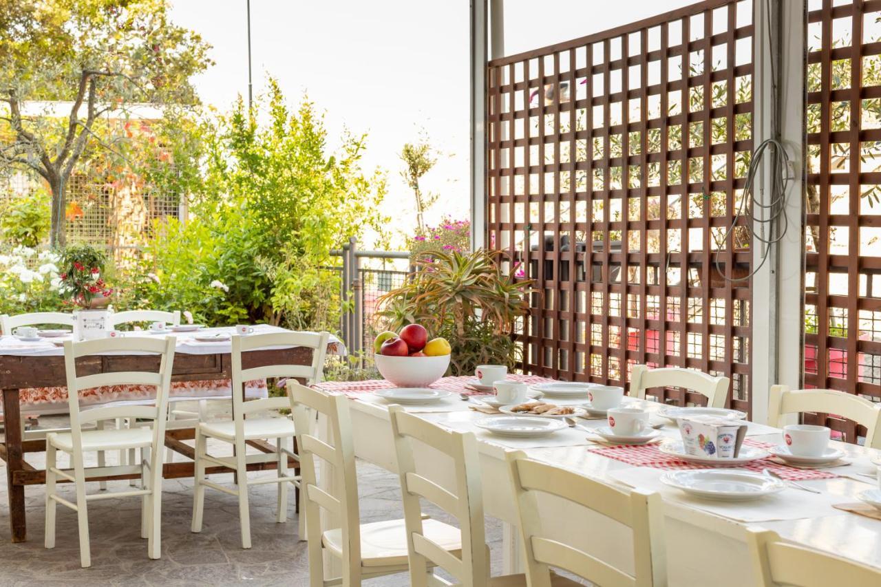 Hotel Villa Maris Римини Екстериор снимка